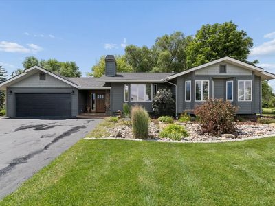 100 Hathaway Ln