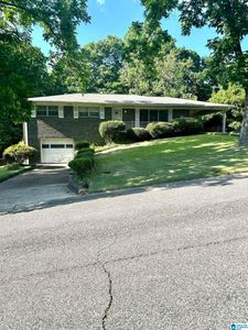 3011 Crestlane Dr