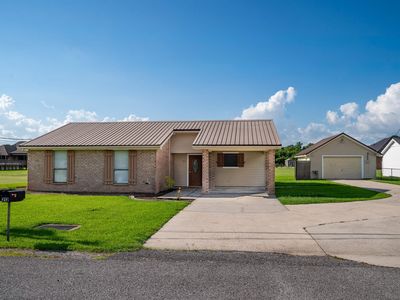 212 Elvira Dr