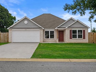 1811 Rockwood Dr