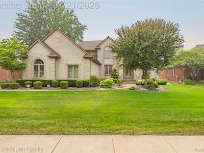 49787 Lakebridge Dr