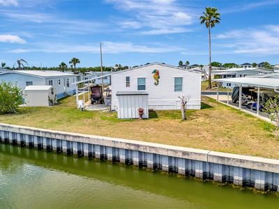 119 E SAINT JOHNS WAY
