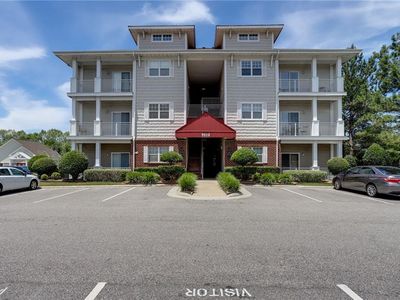 5212 Nuthall Dr #302