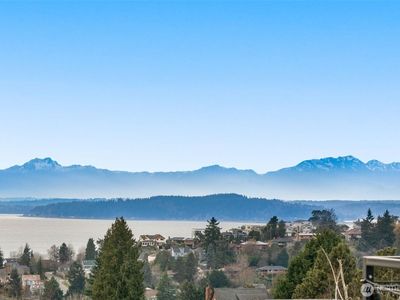 4855 42nd Avenue SW #B