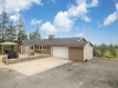 16630 E Foothills Dr
