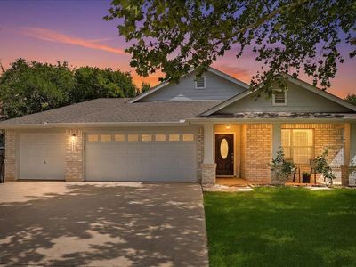 700 Hilltop Dr