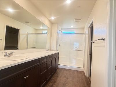 3237 E Mount Rainier Dr