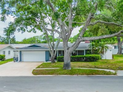 1678 Algonquin Dr