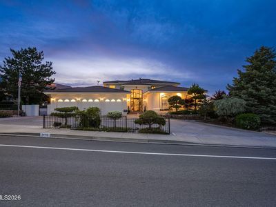 2475 Manzanita Ln