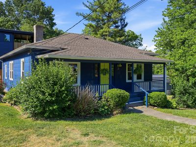 21 Clemmons St