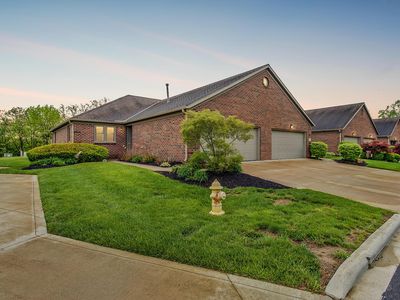 76 Welshire Ct