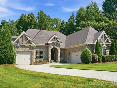 1206 Delaney Dr