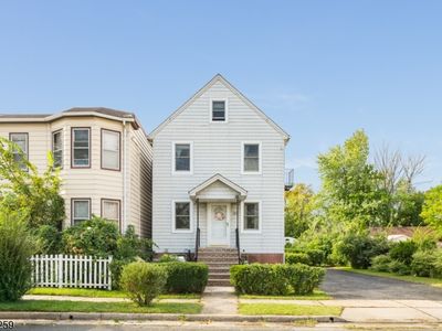 914 Woodlawn Ave