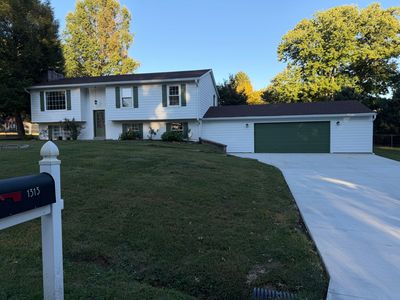 1313 Cedar Dr