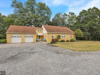 61 Weaver Ln