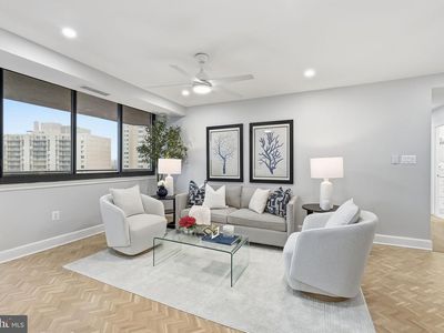 4550 N Park Ave APT 807