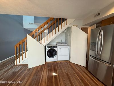404 Ledgeview Park Dr
