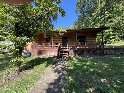 1204 Piney Mountain Rd