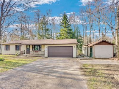 Property at 143 Arbutus Ave, Cadillac, MI