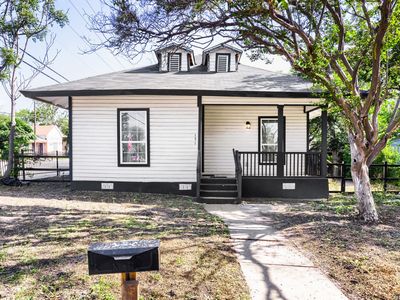 151 CORNELL AVE