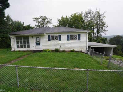 Property at 19 Hillcrest Dr, Martins Ferry, OH