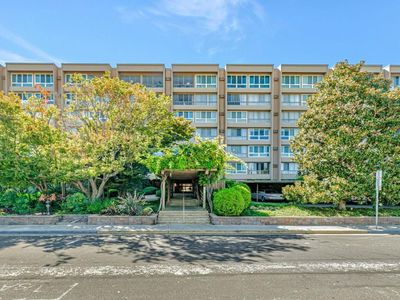 1700 Civic Center Dr APT 209