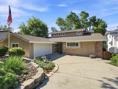 2488 Willowdale Dr