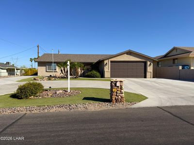 3715 Churchill Dr