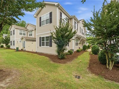 1415 Rollesby Way