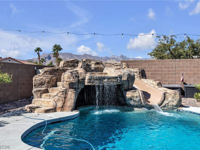 9511 Star Vista Ct