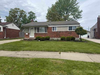 Property at 17851 Rainbow, Fraser, MI