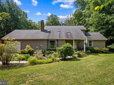 2702 Bird View Rd