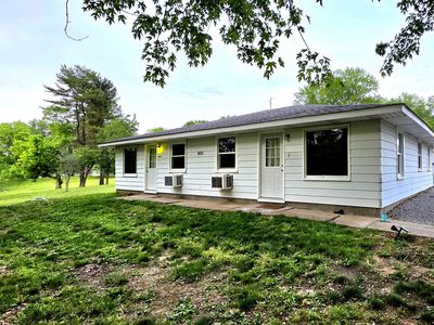 Property at (Undisclosed Address), Carbondale, IL