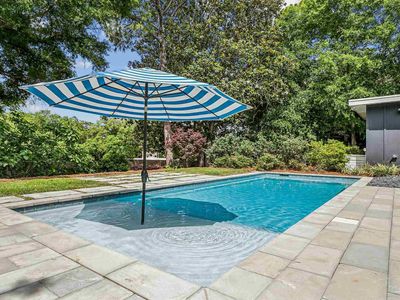 467 Woodbine Dr