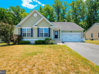 Property at 128 S High Meadow Dr, Felton, DE