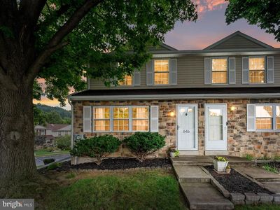 646 Lancaster Ct