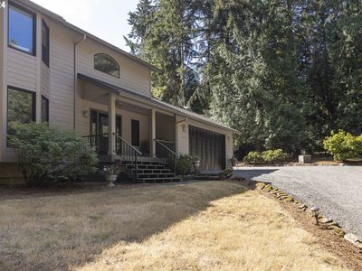 23500 NE Casavant Dr