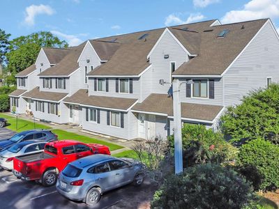 500 Fairway Village Dr. #7P