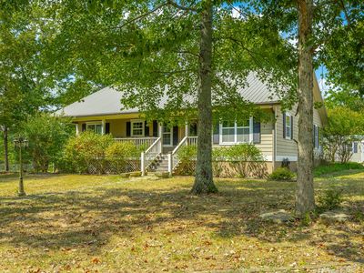 380 Camp Rd