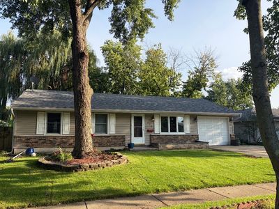 Property at 415 Krause Ave, Streamwood, IL