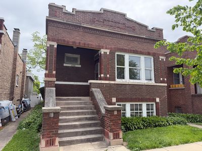 2323 Highland Ave