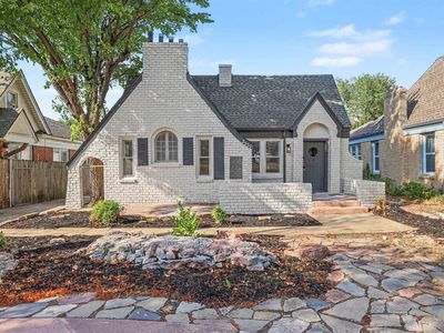2551 NW 19th St