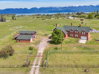 33562 Fox Rd