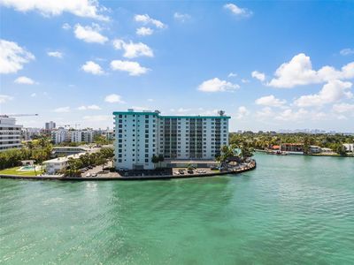 10350 W Bay Harbor Dr APT 9C