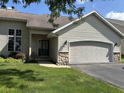 4452 Woodgate Drive #5