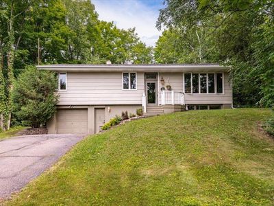 5009 Thompson Rd