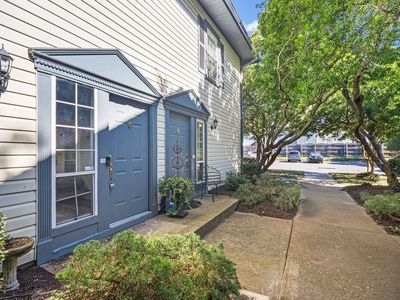 528 N Birdneck Rd APT 104