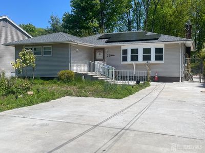 22 Foley Ave