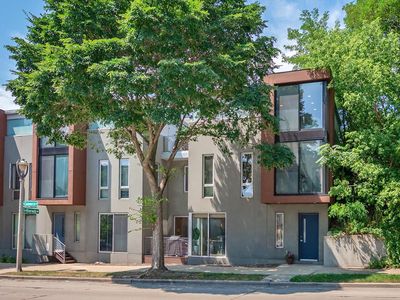 2049 North Commerce STREET #2049