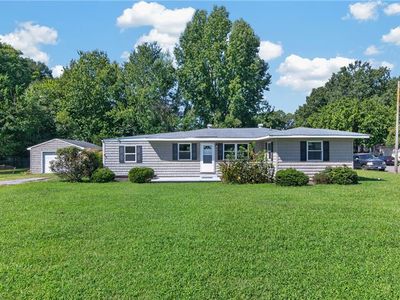 523 Reddick Rd